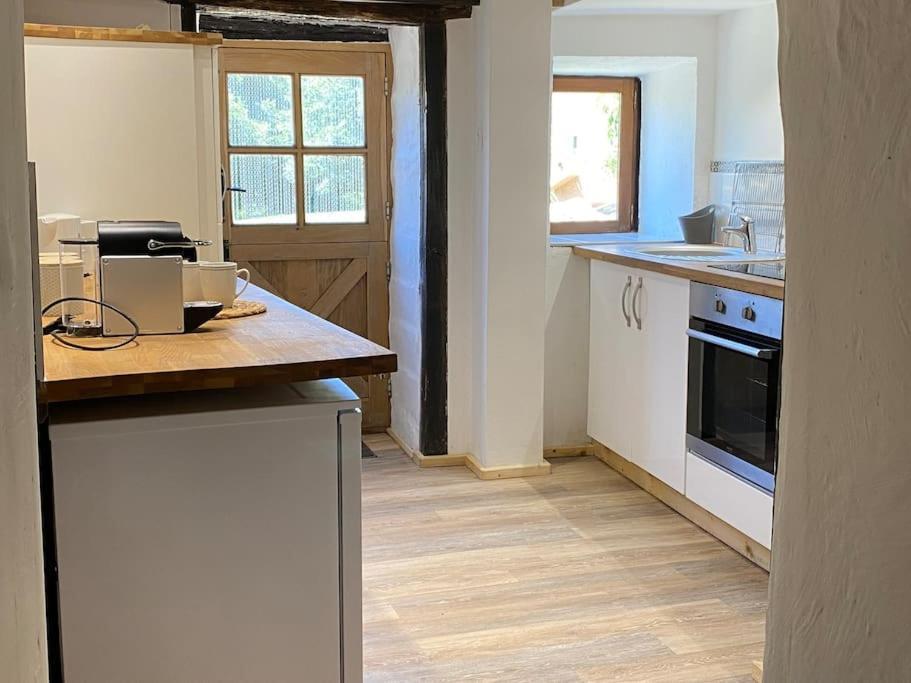 Spacious 1 Bed Home With Shared Pool Champagnac-la-Riviere ภายนอก รูปภาพ